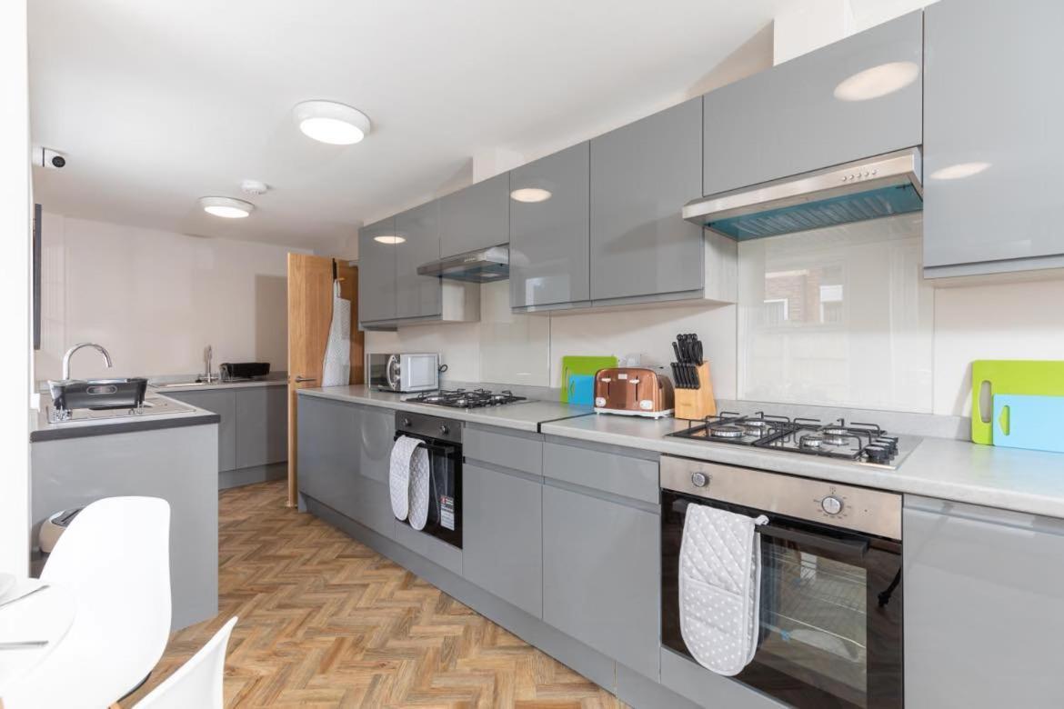 ليتلهامبتون Ocean Apartments, Apartment 1 - Bright And Modern 1 Bedroom Apartment المظهر الخارجي الصورة